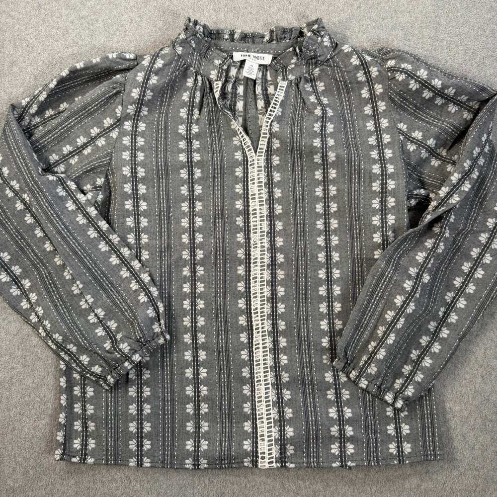 Nine West Jeans Women's Medium Gray Floral Stripe Ruffle Neck Blouse Long Sleeve